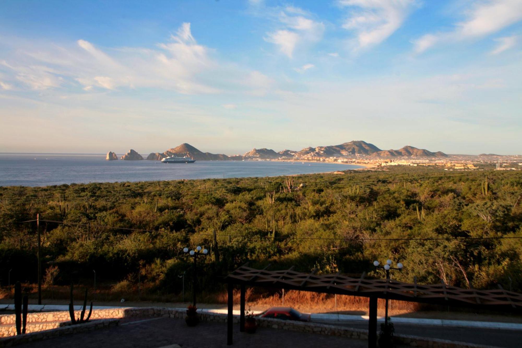 Sunrock Hotel & Suites Cabo San Lucas Exterior foto